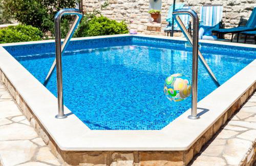 Seaside family friendly house with a swimming pool Grscica, Korcula - 23487 - Photo 11