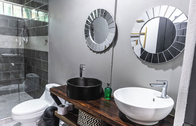 Green Jungle House - Photo 45