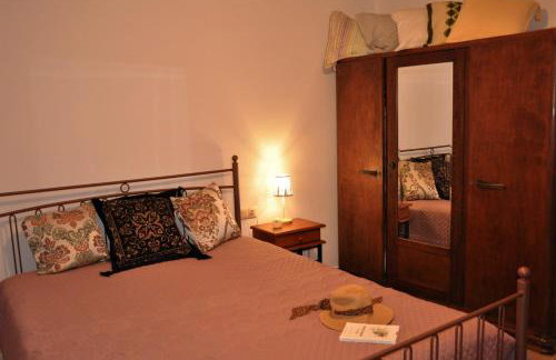 House For Rent In Apostolous - Foto 9