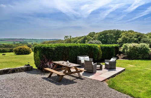 Finest Retreats - Cutkieve Farm Cottage - Photo 2