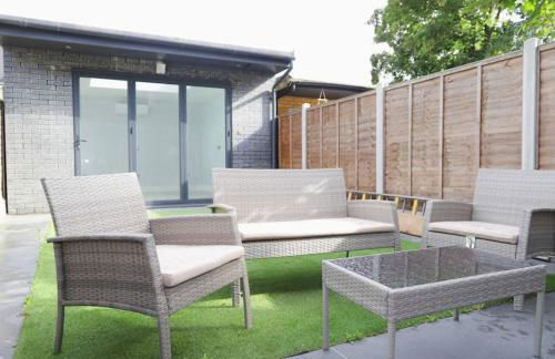 Stylish London Flat with Garden, Close to City - Foto 28