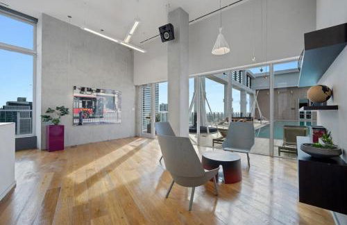 Pop Art Sunlit Apartment Prime Miami Pool Free Parking - Foto 26