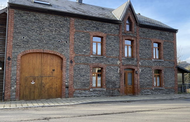 Holiday Home in Semois Valley Near Kayaking - Foto 1