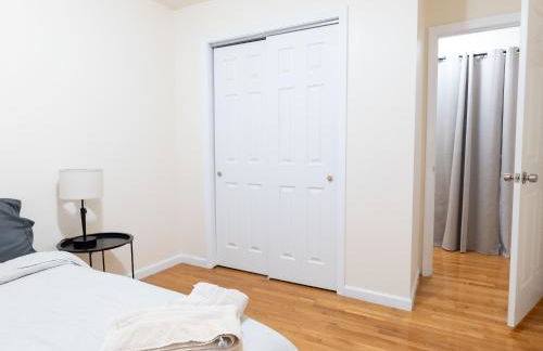 New 4 Apts-198-3 Bed Apt 1st Floor & 3 Bed Apt 2nd Floor - 1 Bed Studio Apt Ground Floor & 1 Bed Studio Apt Ground Floor near Penn Station EWR Newark NJ Airport Hospital Manhattan NYC - Foto 42