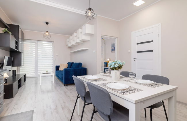 Apartment With Garden by Renters - Photo 16