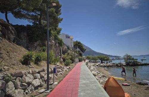 MiNi HOUSE NIKOLA - Foto 7