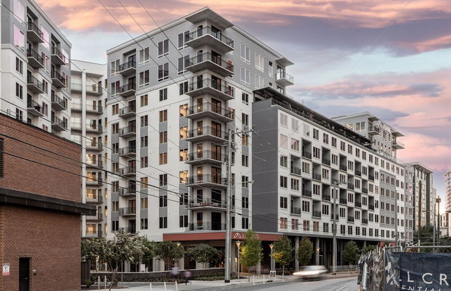 Mint House Nashville – The Gulch – Division St - Foto 63