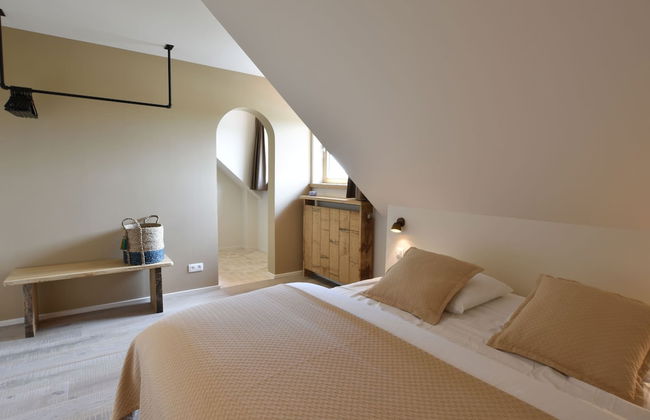 Beautiful Holiday Home With Terrace, Garden - Foto 8