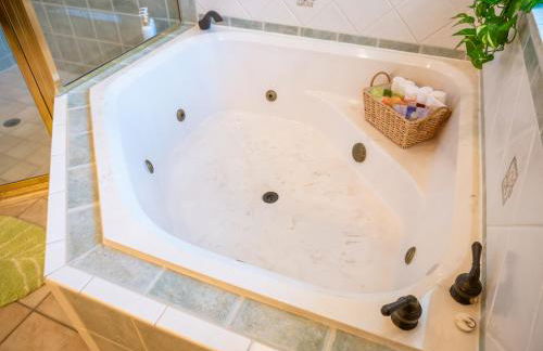 Private, Island Oases w Heated Pool & ahhh the spa!! - Foto 17