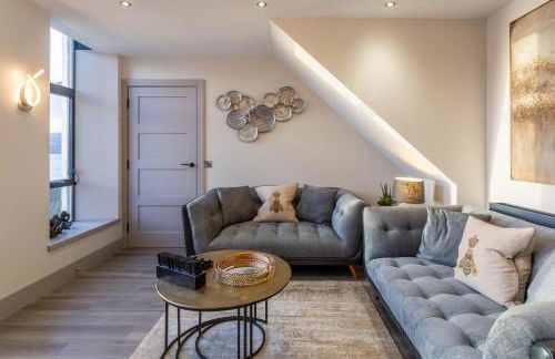 Arran Shores Luxury Shorefront Penthouse Suite 12 - Photo 24