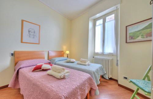 Angela -Terrace & beautiful View lake - Happy Rentals - Foto 7