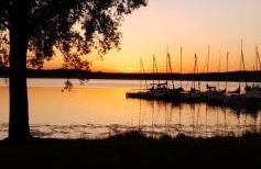 Ferienwohnung Wiesengrund, Ruhig im Ortsteil von Roth, nähe Rothsee, 25 min Messe Nbg - Foto 12