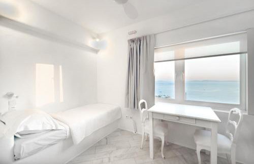 Eagles' Nest Mykonos Suites & Apartments with Heated Pool & Jacuzzis - Foto 8
