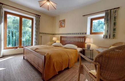 Freundliches Haus mit Pool und großem Garten - Foto 18