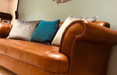 Hideaway between Coast and Moors in a beautiful Village apartment - Photo 5