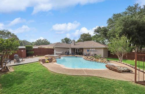 Relaxing Texas Retreat 4BR w Pool & Dream Kitchen - Foto 44