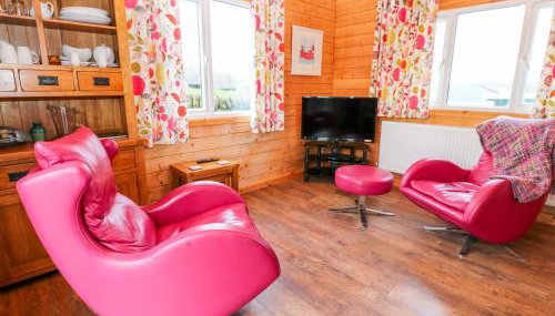 Borah Lodge - Photo 5