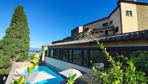 TUSCANFLAT Castle - Photo 1