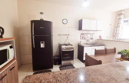 Residencial Cristina's-Apartamentos de 2-3 Quartos equipados com WiFi Garagem-Excelente Localização - Photo 23