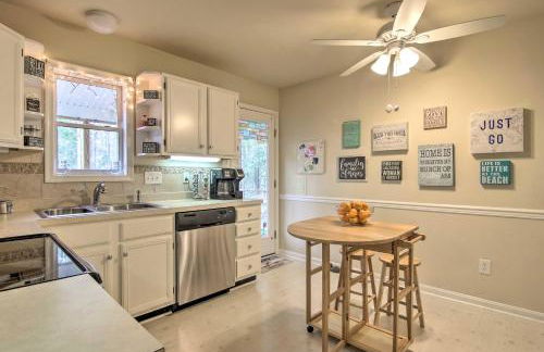 Pool Access, Deck and Grill Ocean Pines Getaway - Foto 9