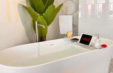 Suite 2 à 4 personnes lit rond Bergson Stade Zénith - Foto 29