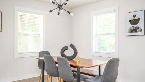 Comfy 3 Bd,2Ba Cottage in the City - ATL - Foto 2