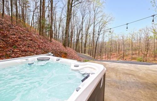 Couple Retreat Cabin-near Smoky Mountain Railroad-Hot Tub - Foto 1