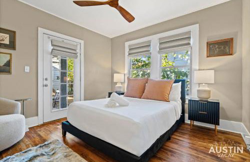East Austin 2BR 1BA w Patio and Grill, Pet-Friendl Walk to 6th By Austin Vacay - Foto 24