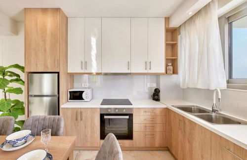 Comfy apartmt near beach with pool dining area - Photo 12