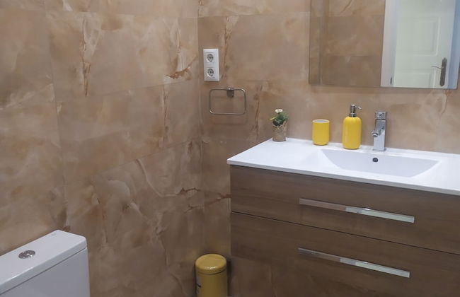 Lujoso Apartamento Los Patios de Cordoba - Foto 17