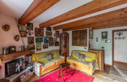 JOIVY Big Flat for 6 with Backyard and Parking in Courmayeur - Foto 3