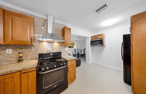 Casa Neisy Florida 10 minutes from Hollywood Beach and Hard Rock Hotel & Casino Hollywood - Foto 11