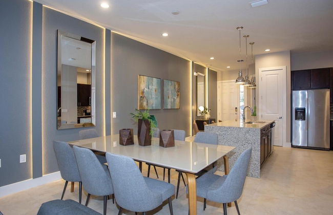 4 BR 4 BA Villa 5min Disneyworld 1804ft BBQ - Foto 1