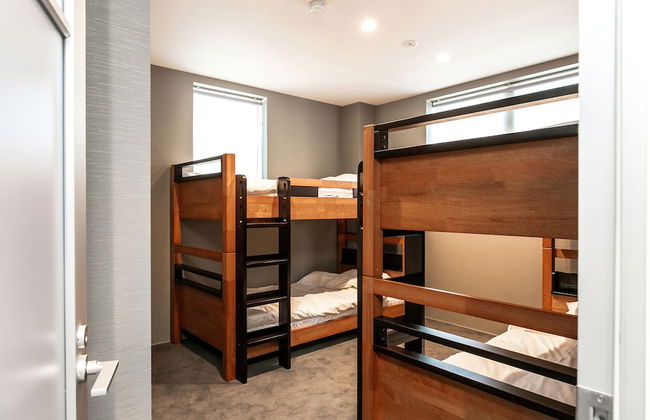 Bluebird Apartments by The Hakuba Collection - Photo 4