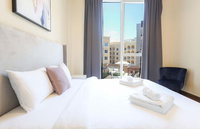 Elite LUX Holiday Homes - Captivating 1BR Apt Games Pool Gym in Arjan Dubai - Photo 16