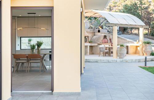 Mondethea vantage point home - Photo 5