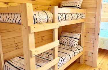 1 Bedroom Log Cabin on Lake James-Private Resort Amenities - Foto 5