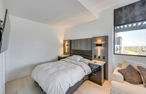 Near Trails! Mtn-View Couples Haven in Queen Creek - Foto 10