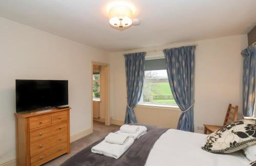 The Farmhouse - Photo 34