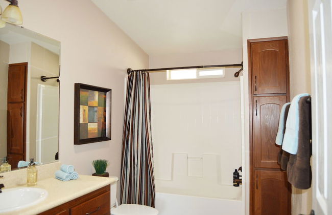 Gorgeous 3BD Havasu Home with Lake View - Foto 15