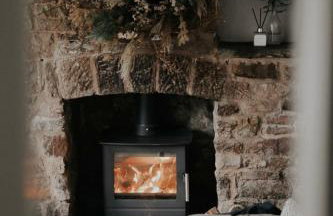 The Rapids Cottage-Secret woodland cottage with outdoor 4 person jetted bath - Foto 25