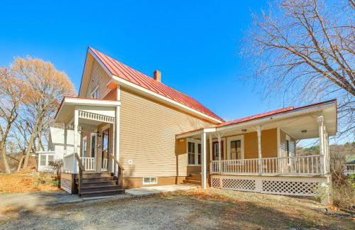 18 Mi to Skiing Colorful Home in Springfield! - Photo 23
