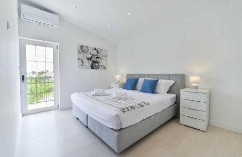 Luxury Villa Maria with large pool - Foto 38