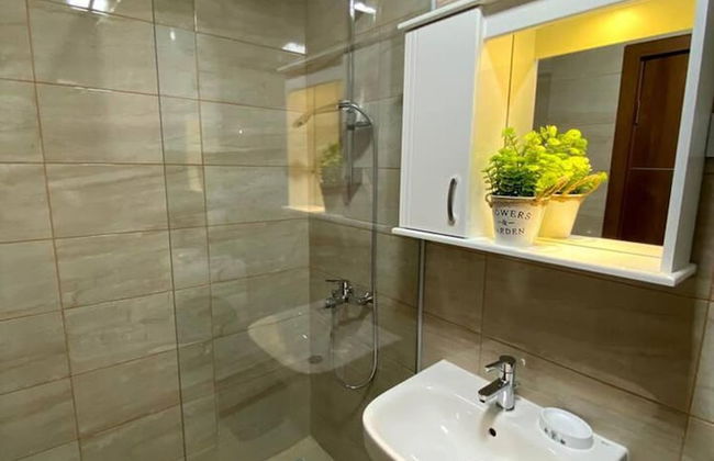 Brand new 2 Bedroom Apartment in the Center Skopje - Photo 8