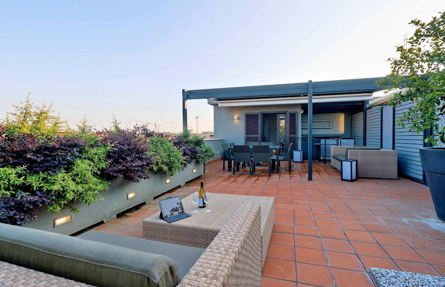 San Lorenzo - Photo 1