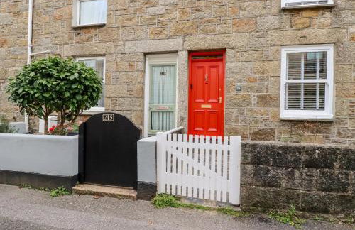 Pandora Cottage Charming Seaside Escape, Newlyn, Sleeps 4 - Photo 29