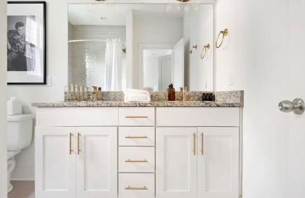 Hart Suite Buyout 7 by Avantstay Two Nashville Town Houses w/ Stunning Amenities & Design - Foto 25