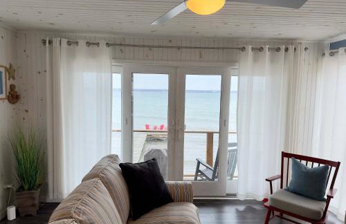 Waters Edge Lakefront with Kayaks Fire Pit and Dock - Foto 1