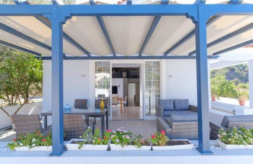 Lefkathia Beach Villa - Gated Beach-Front Private Villa at Lefkathia Beach, Chios! - Foto 8