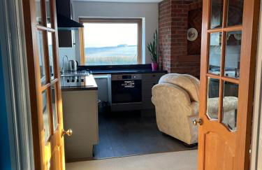 Hardy View Farm House - Photo 17